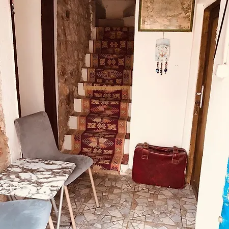 Moda בית הארחה *