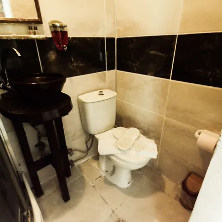 בית הארחה Moda *