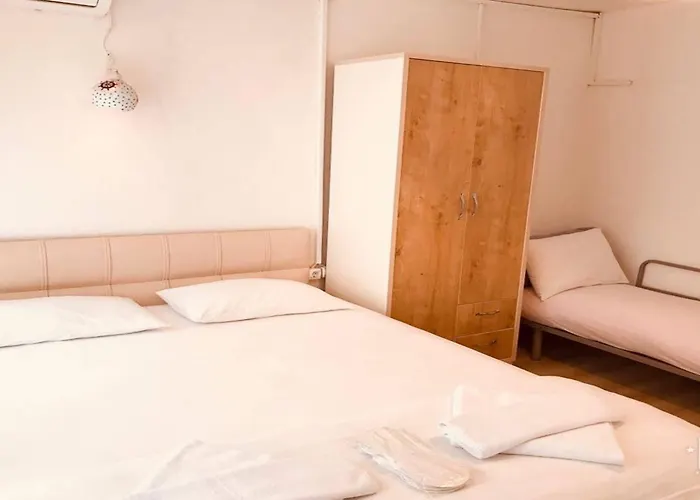 Moda 招待所 Ayvalı